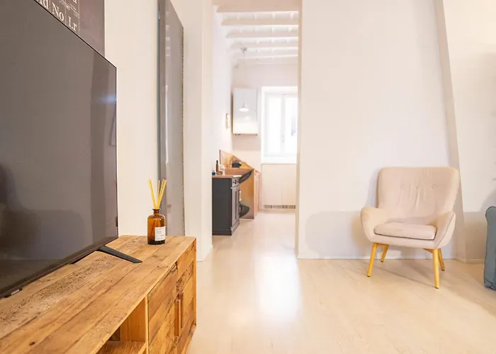 Easytopstay - Stylish Close To Piazza Navona Apartment Rom