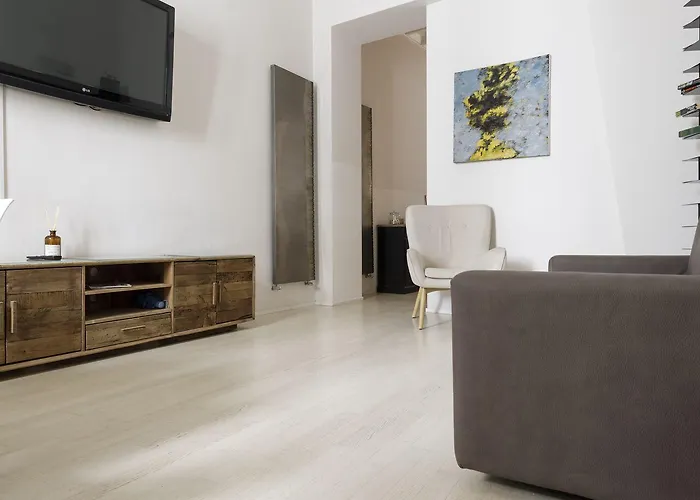 Easytopstay - Stylish Close To Piazza Navona Apartment Rom