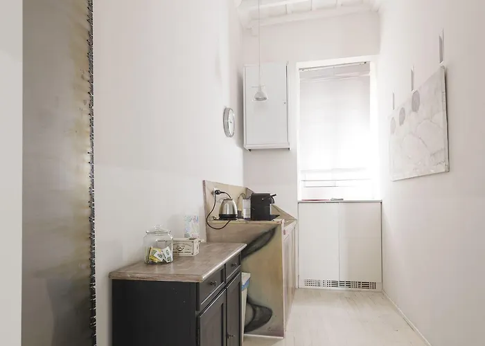 Easytopstay - Stylish Close To Piazza Navona Apartment